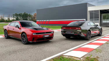 Dodge Charger Sixpack