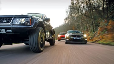 Bowler EXR S vs Nissan GT-R and Porsche Cayenne GTS