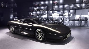 Jaguar XJ220 tuned by Overdrive AD