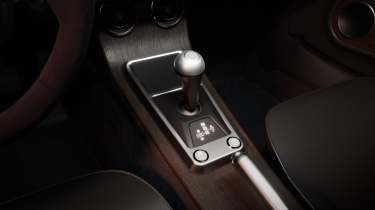 Morgan Supersport 400 shifter