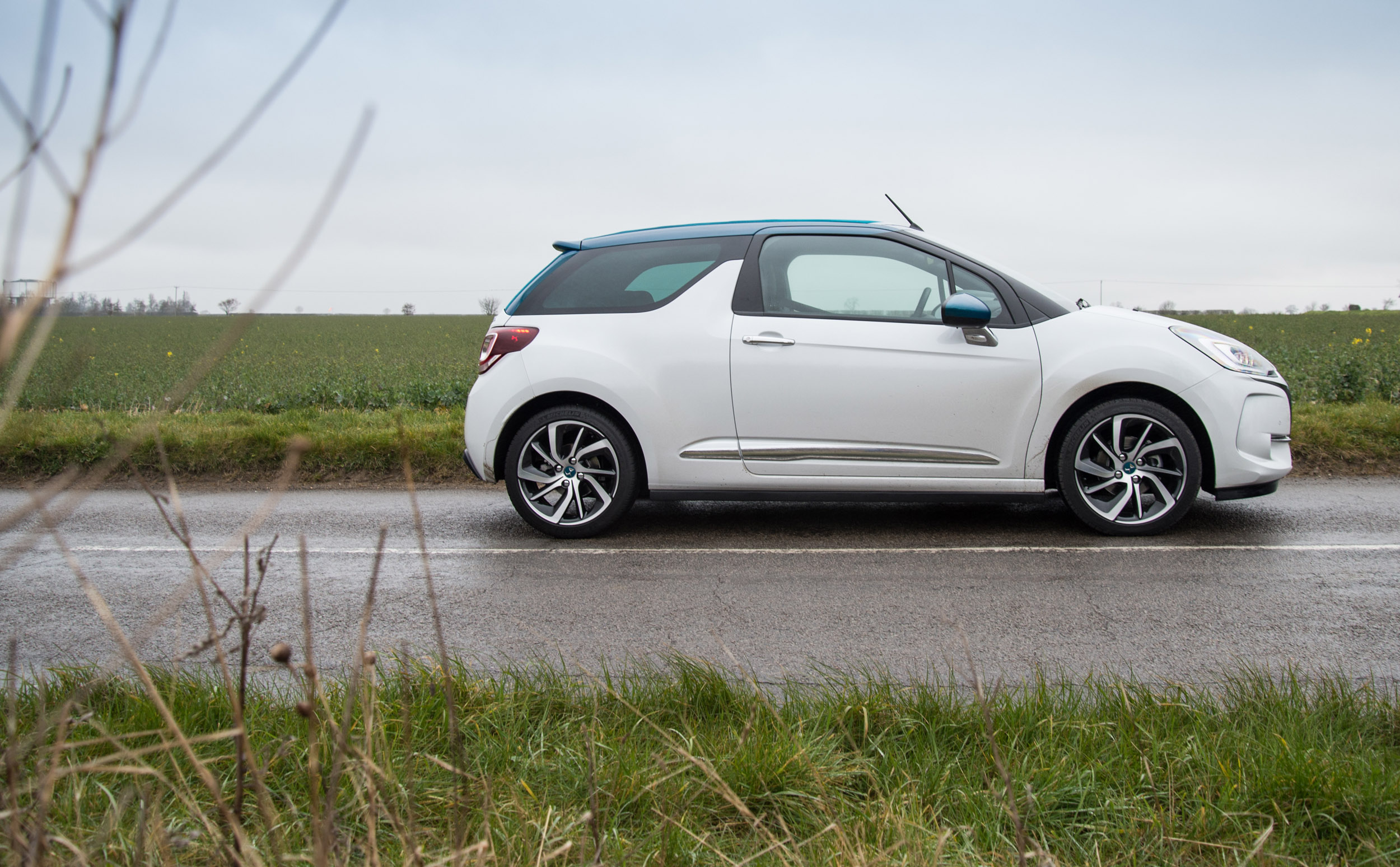 Citroen DS3 Performance specs, 0-60, quarter mile, lap times 