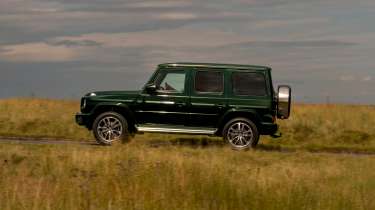 Mercedes G-Class – side