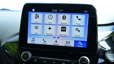 Ford Fiesta ST-Line UK - screen
