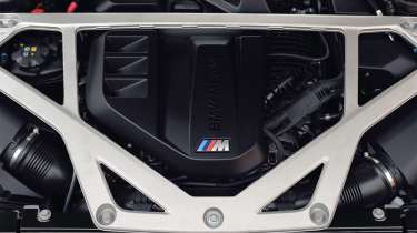 BMW M3 CS Touring – engine