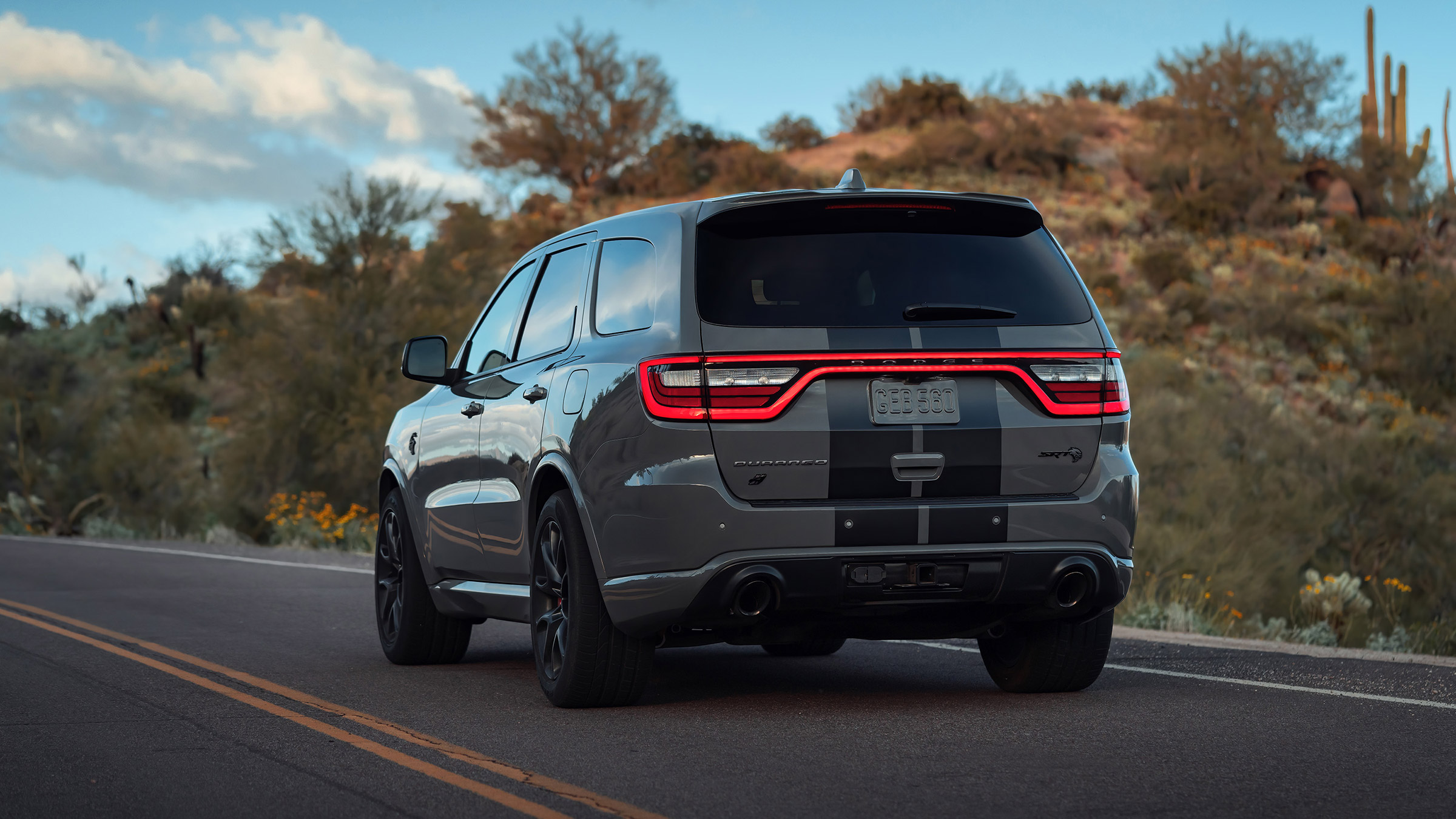 Durango Unchained 21 Dodge Durango Srt Hellcat Revealed With 700bhp Evo