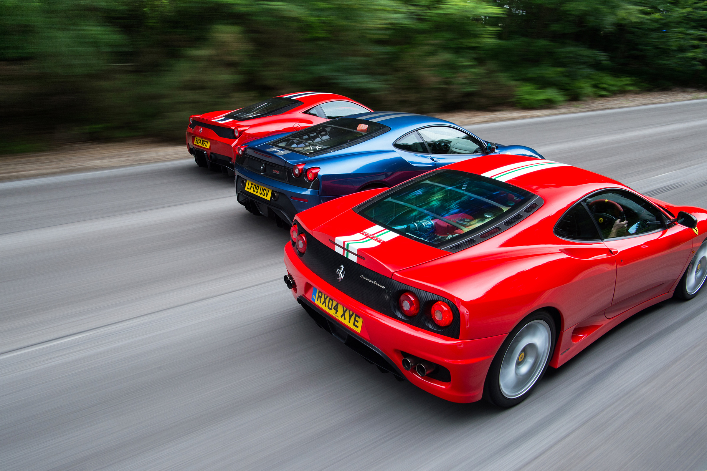 Ferrari Lightweight Specials 458 Speciale Vs 430 Scuderia