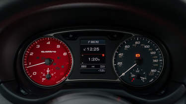 Audi A1 Quattro – dials