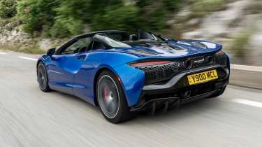 McLaren Artura Spider