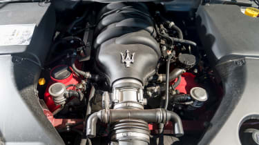 Maserati GranTurismo - engine
