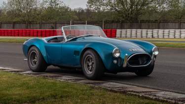 AC Cobra 289 front