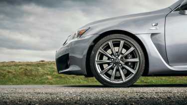 Lexus IS F – wheels