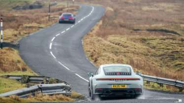 Mercedes-AMG GT v Porsche 911 Carrera S