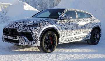 Lamborghini Urus SE Performante prototype rear