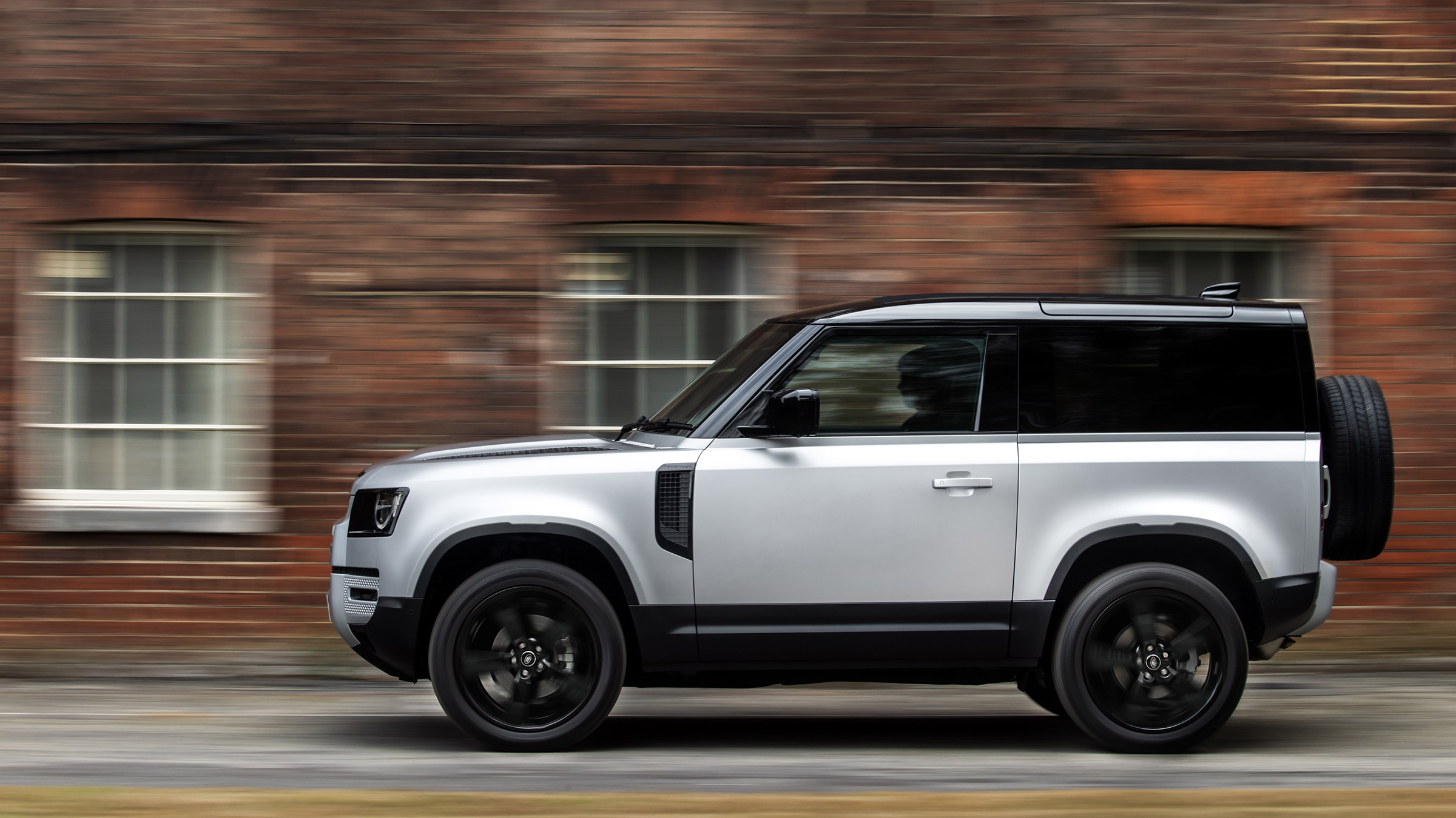 2021 Land Rover Defender Upgrades New Six Cylinder Diesels To Replace Four Pots Evo