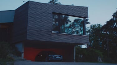 Audi A8 teaser garage
