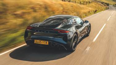 Lotus Emira Turbo SE