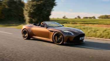 Aston Martin DB12 Volante front