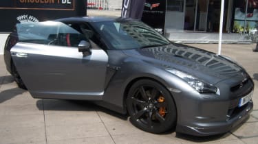 Nissan GT-R