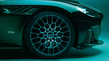 Aston Martin DBS770 – wheels