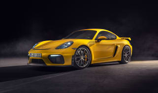 Porsche 718 Cayman GT4 front