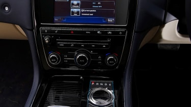 Jaguar XJ 5.0L V8 review