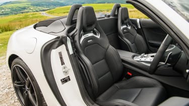 Mercedes-AMG GT Roadster – seats