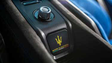 Maserati GT2 Stradale – centre console