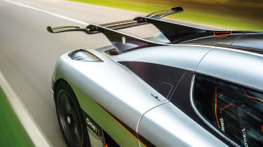 Koenigsegg One:1 active wing