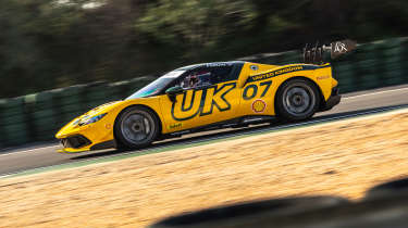 Ferrari 296 Challenge