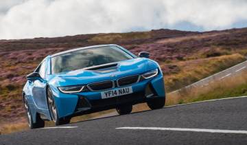 BMW i8 review