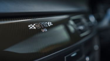 BMW M3 GTS – badge