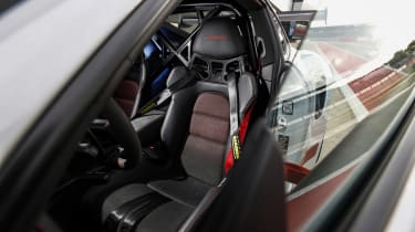 Porsche 911 GT3 RS 2022 – seats