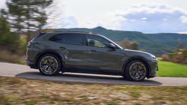 Porsche Cayenne Electric side