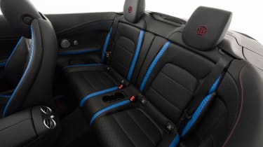 Brabus 650 Cabrio back seats