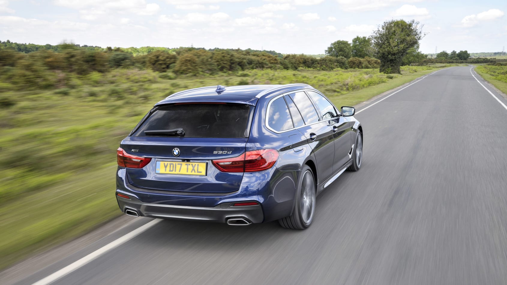 BMW 530d xDrive Touring review - in pictures | evo