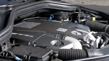 Mercedes ML63 AMG engine