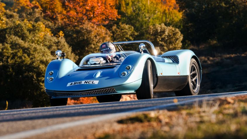 ニコルズ N1A レビュー – 写真集