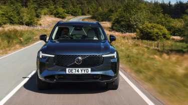 Volvo XC90 front
