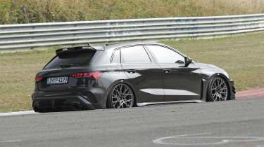 Audi RS3 GT – side