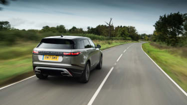 Range Rover Velar P380 First Edition - rear tracking