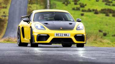 Porsche Cayman GT4 RS