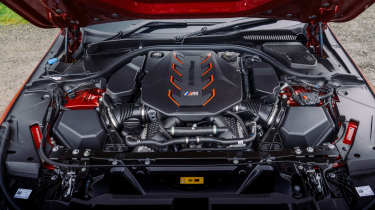 BMW M5 engine