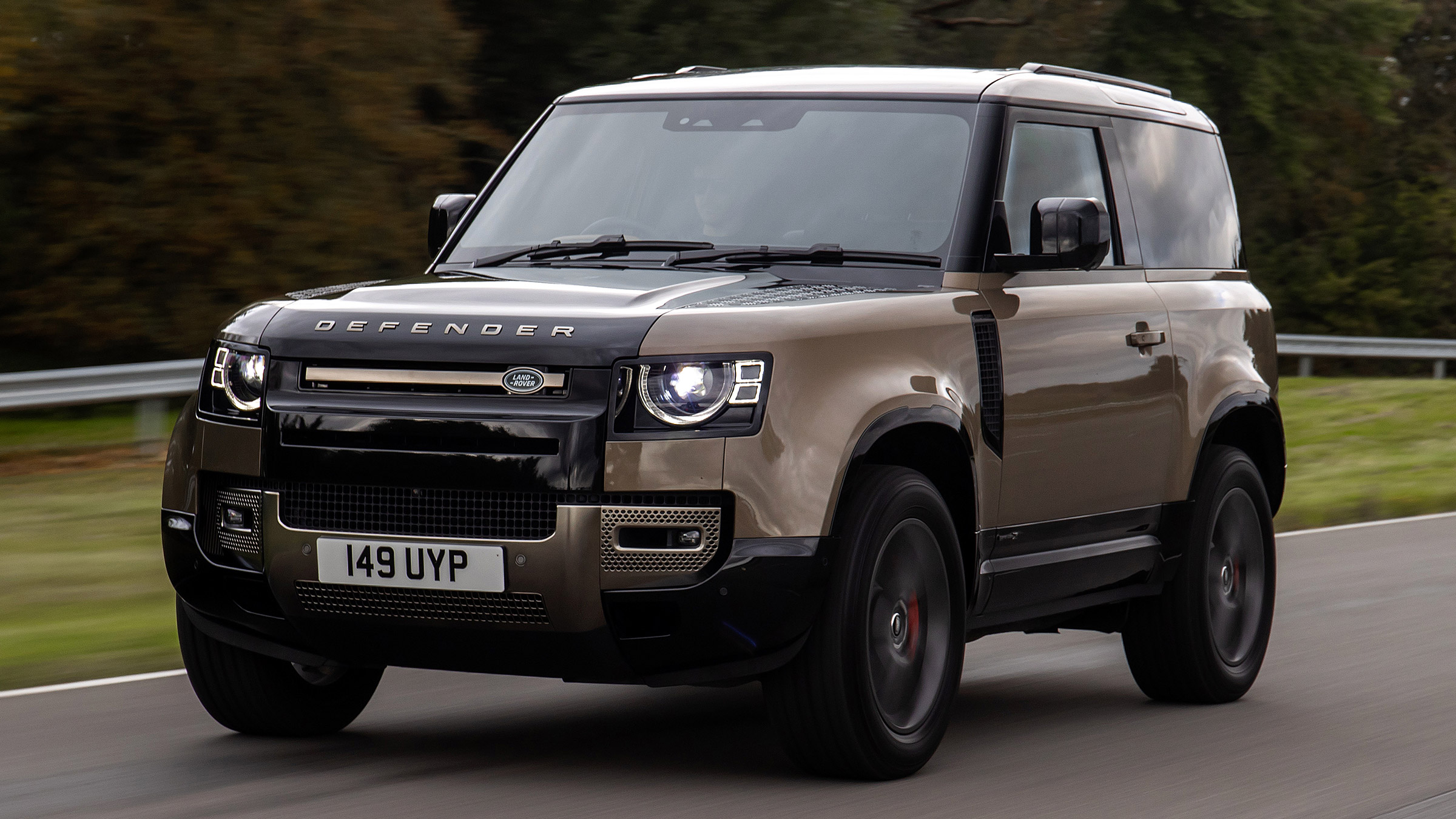 Land Rover Defender – MPG and running costs 2024
