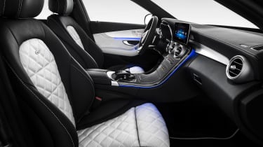 Mercedes-Benz C-class – interior