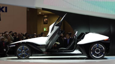 Nissan Bladeglider concept at Tokyo show