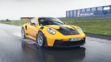 Porsche GT3 RS wet tyres