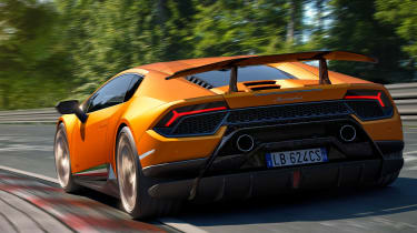 Lamborghini Huracan Performante - rear tracking