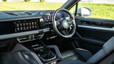 Porsche Cayenne – interior