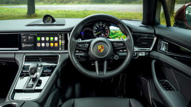 Porsche Panamera GTS – steering wheel