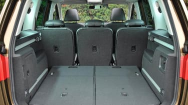 SEAT Alhambra 2.0 TDI Ecomotive bootspace